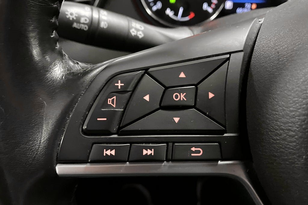 Vehicle Image 23