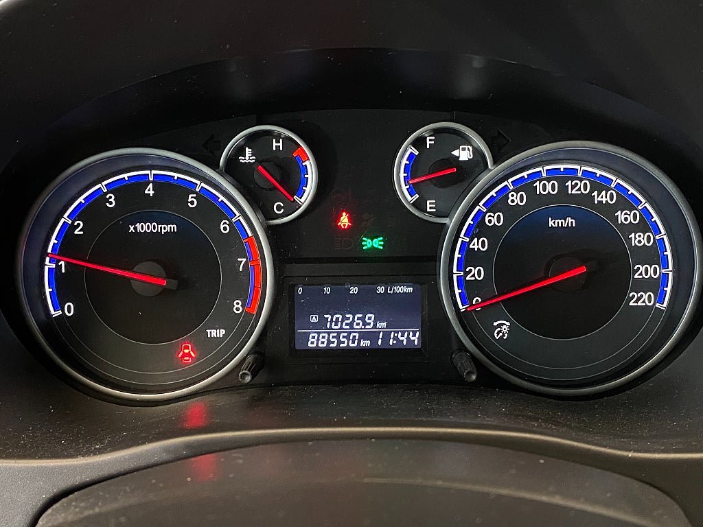 Vehicle Image 10