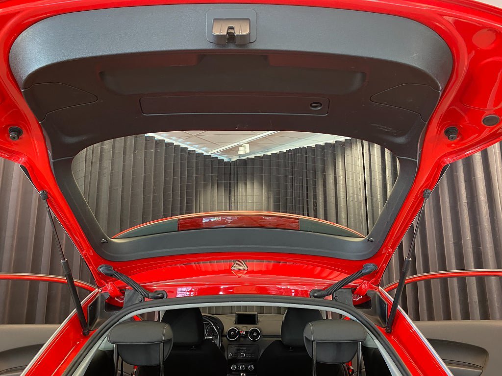 Vehicle Image 22