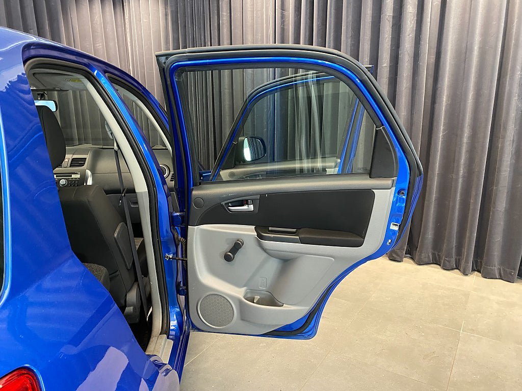 Vehicle Image 18