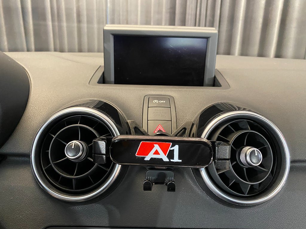Vehicle Image 28