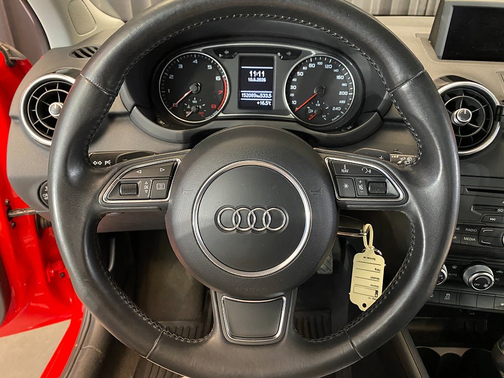 Vehicle Image 37