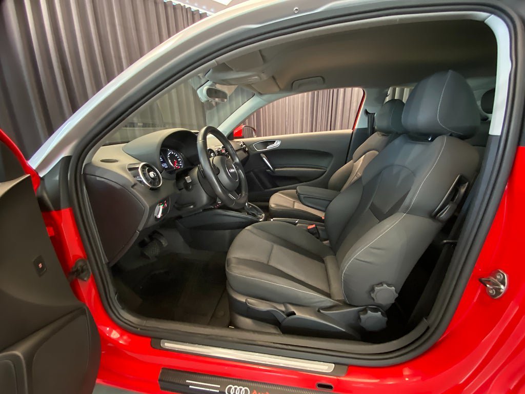 Vehicle Image 45