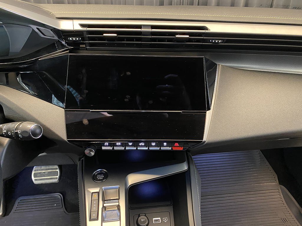 Vehicle Image 45