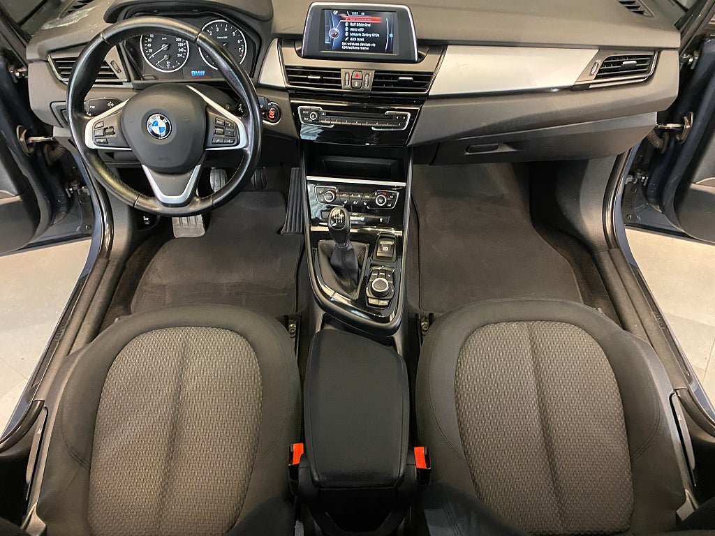 Vehicle Image 48