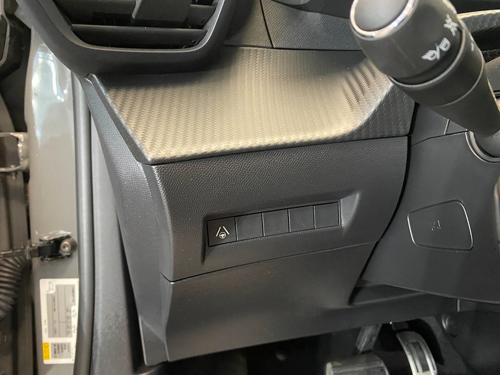 Vehicle Image 60
