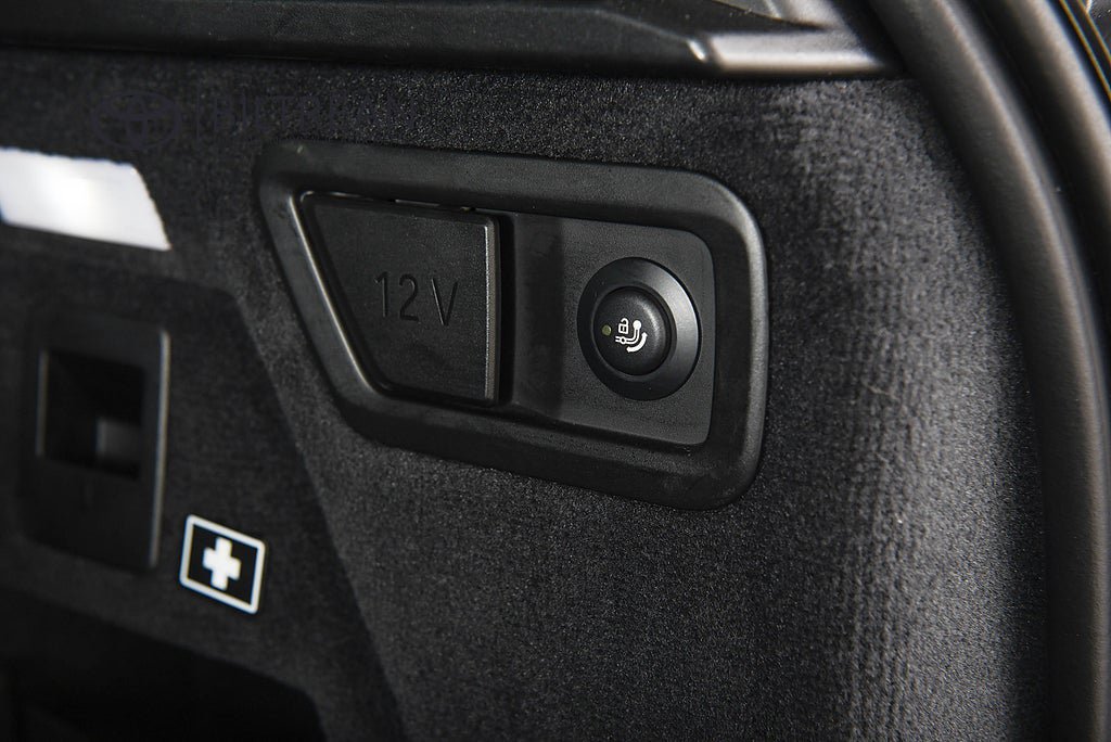 Vehicle Image 13