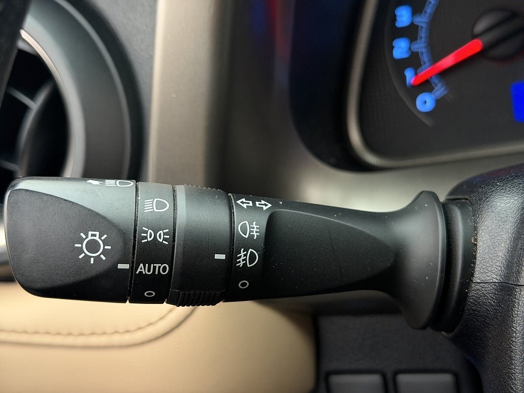Vehicle Image 28