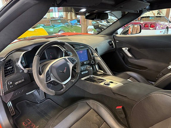 Vehicle Image 24