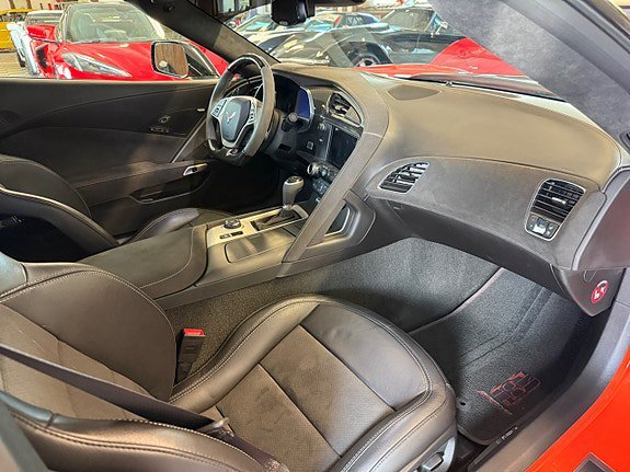Vehicle Image 30