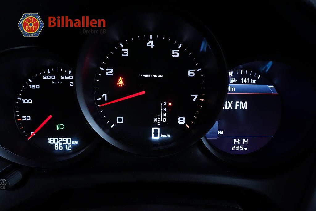 Vehicle Image 22