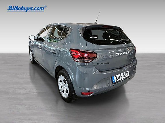 Vehicle Image 7