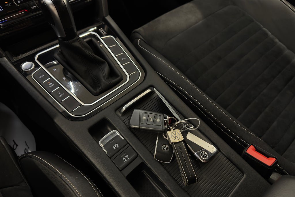 Vehicle Image 22