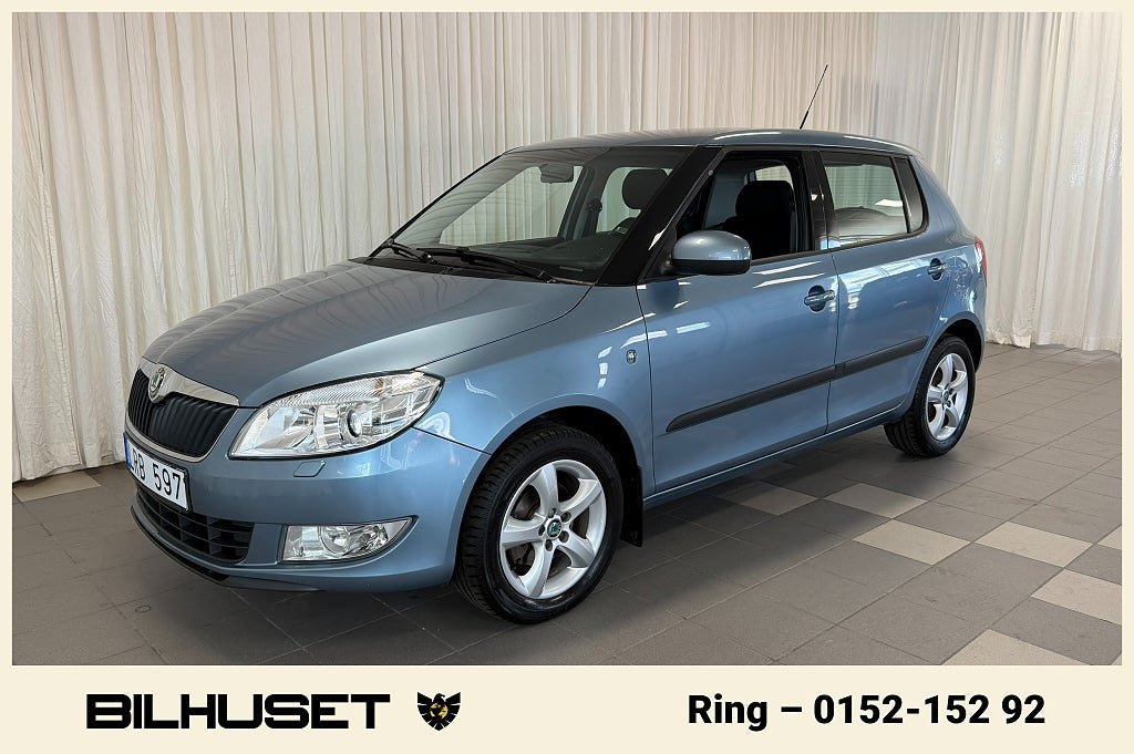 Vehicle Image 6