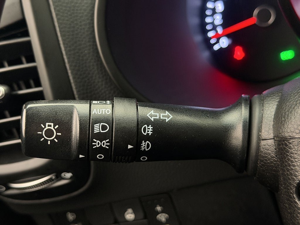 Vehicle Image 26