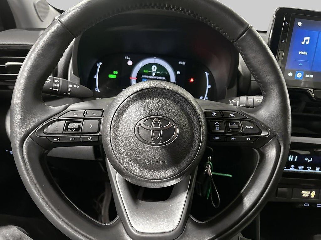 Vehicle Image 22