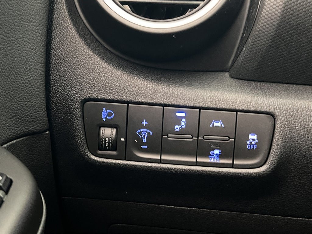 Vehicle Image 29