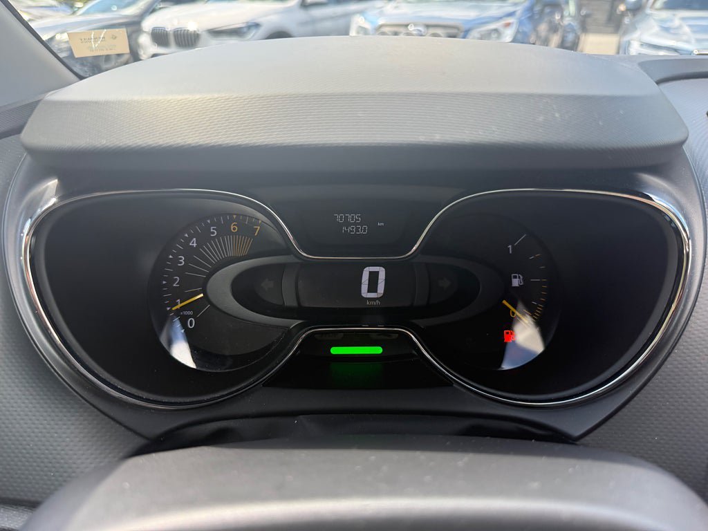 Vehicle Image 17