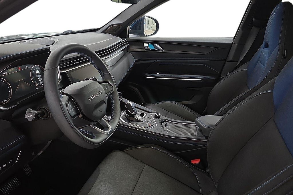 Vehicle Image 14