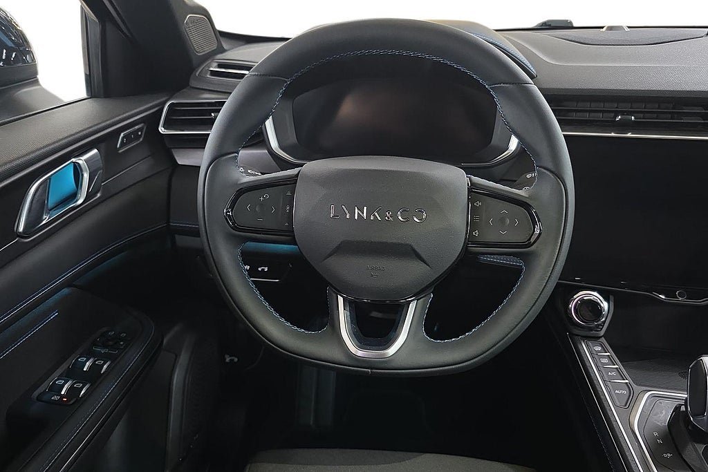 Vehicle Image 17