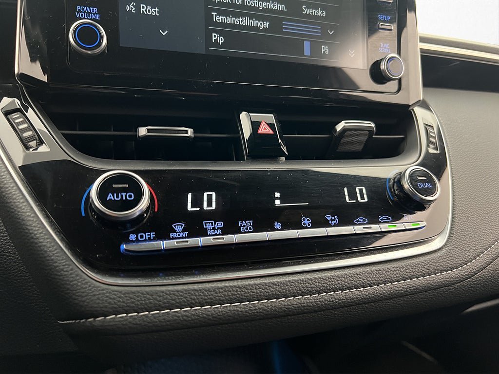 Vehicle Image 24