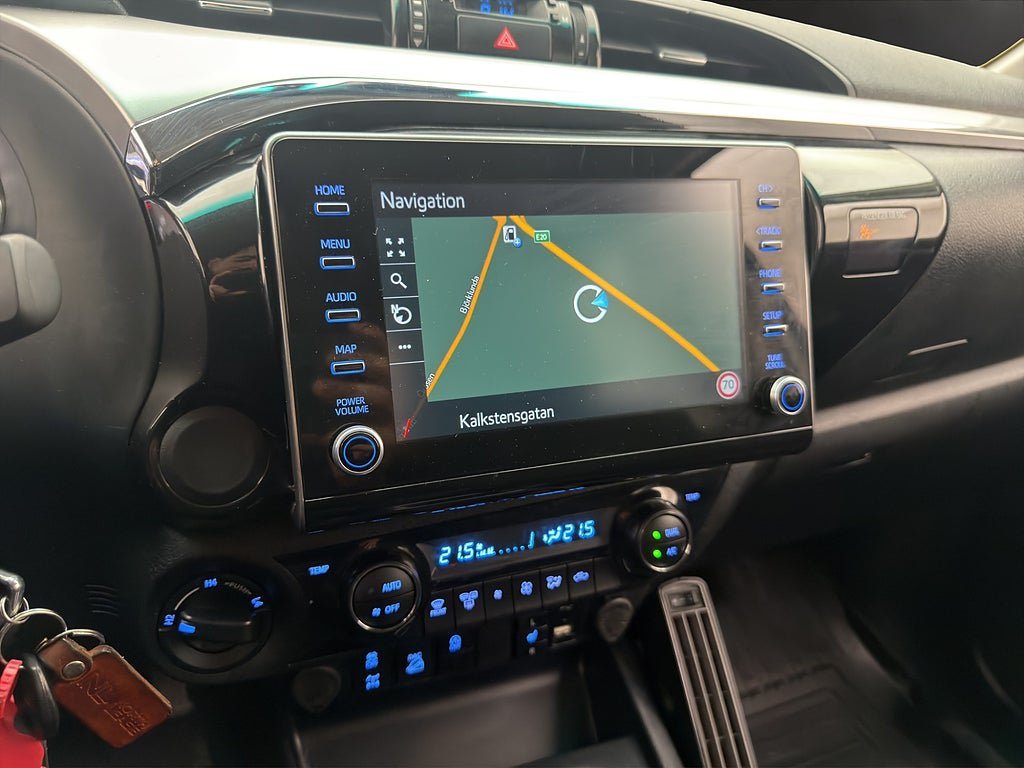 Vehicle Image 22