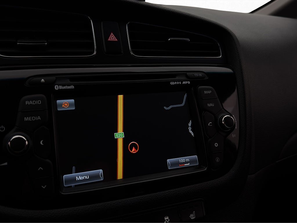 Vehicle Image 21
