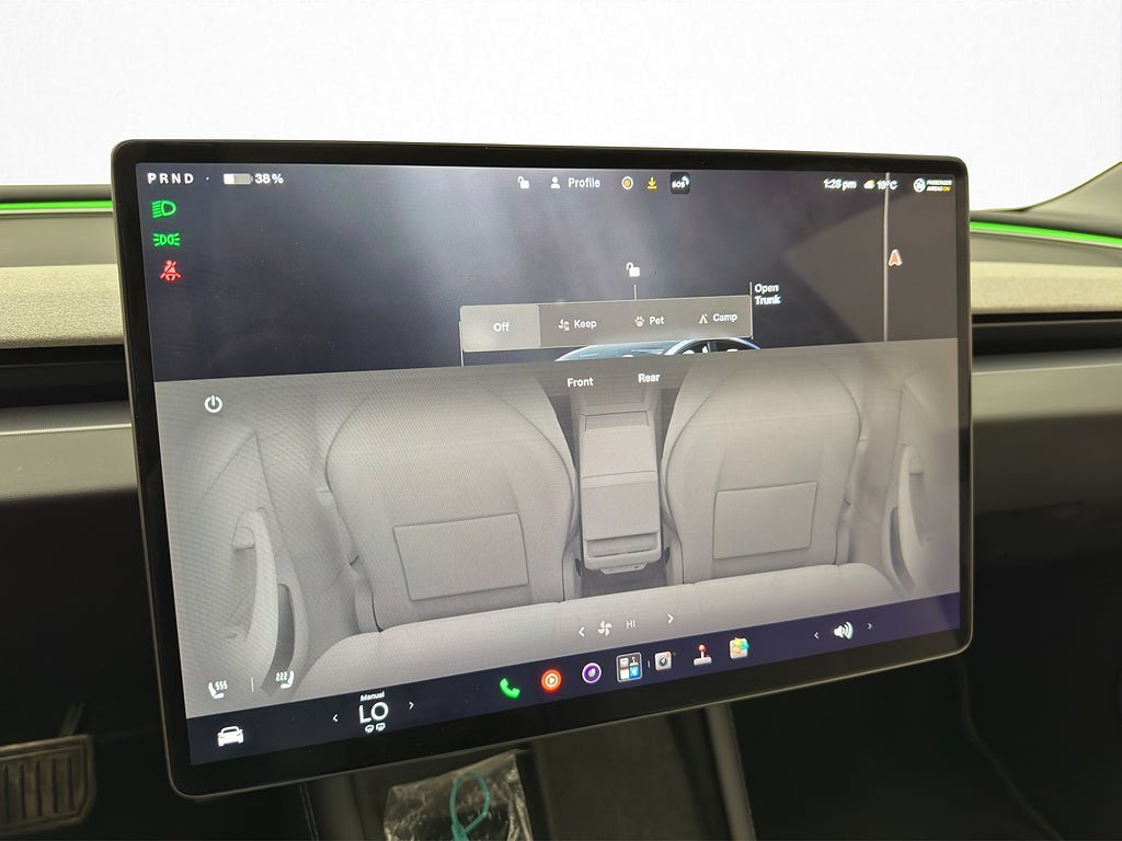 Vehicle Image 22