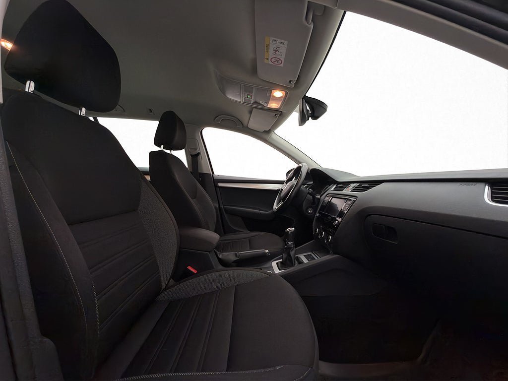 Vehicle Image 20