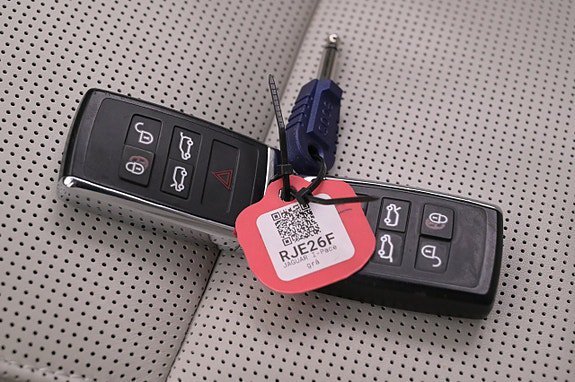 Vehicle Image 21