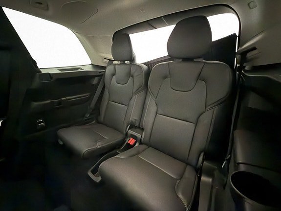 Vehicle Image 34