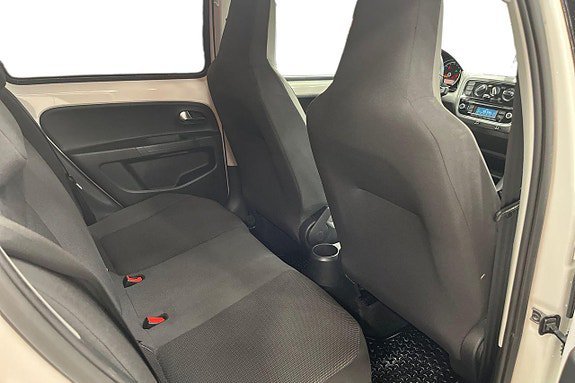 Vehicle Image 17