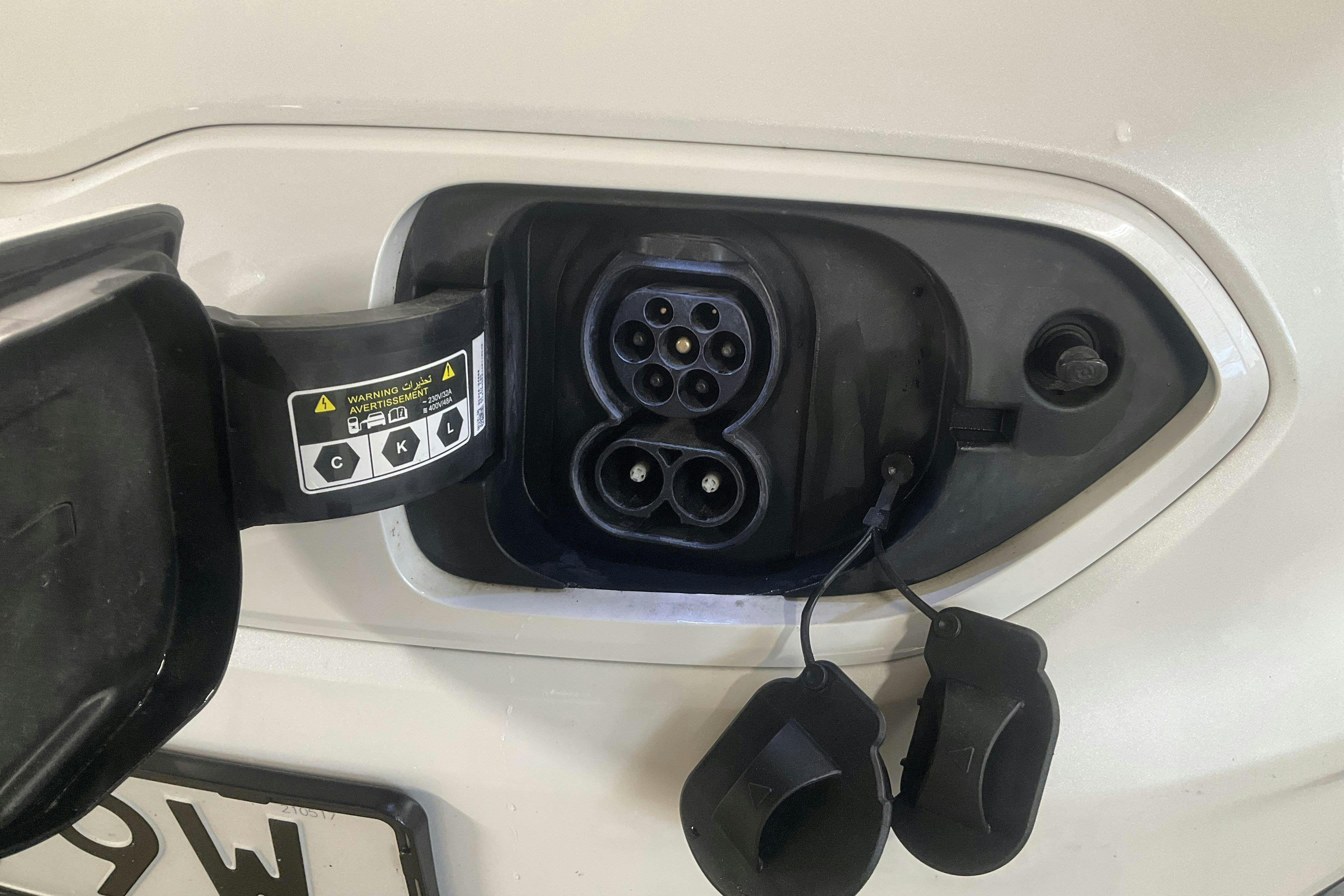 Vehicle Image 19
