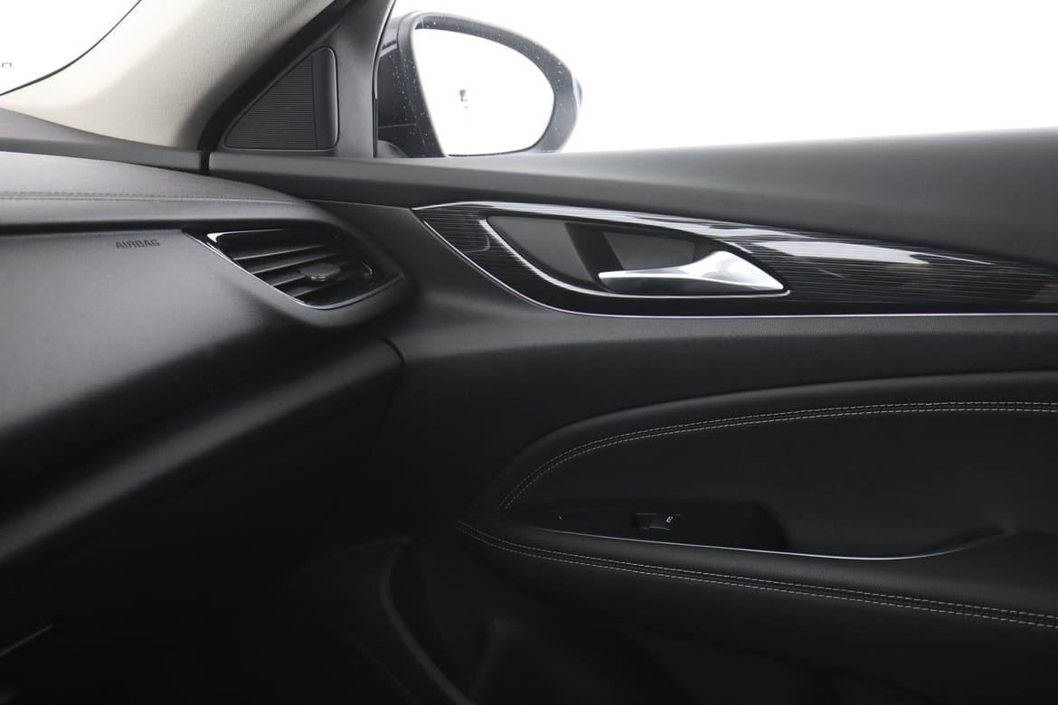 Vehicle Image 33