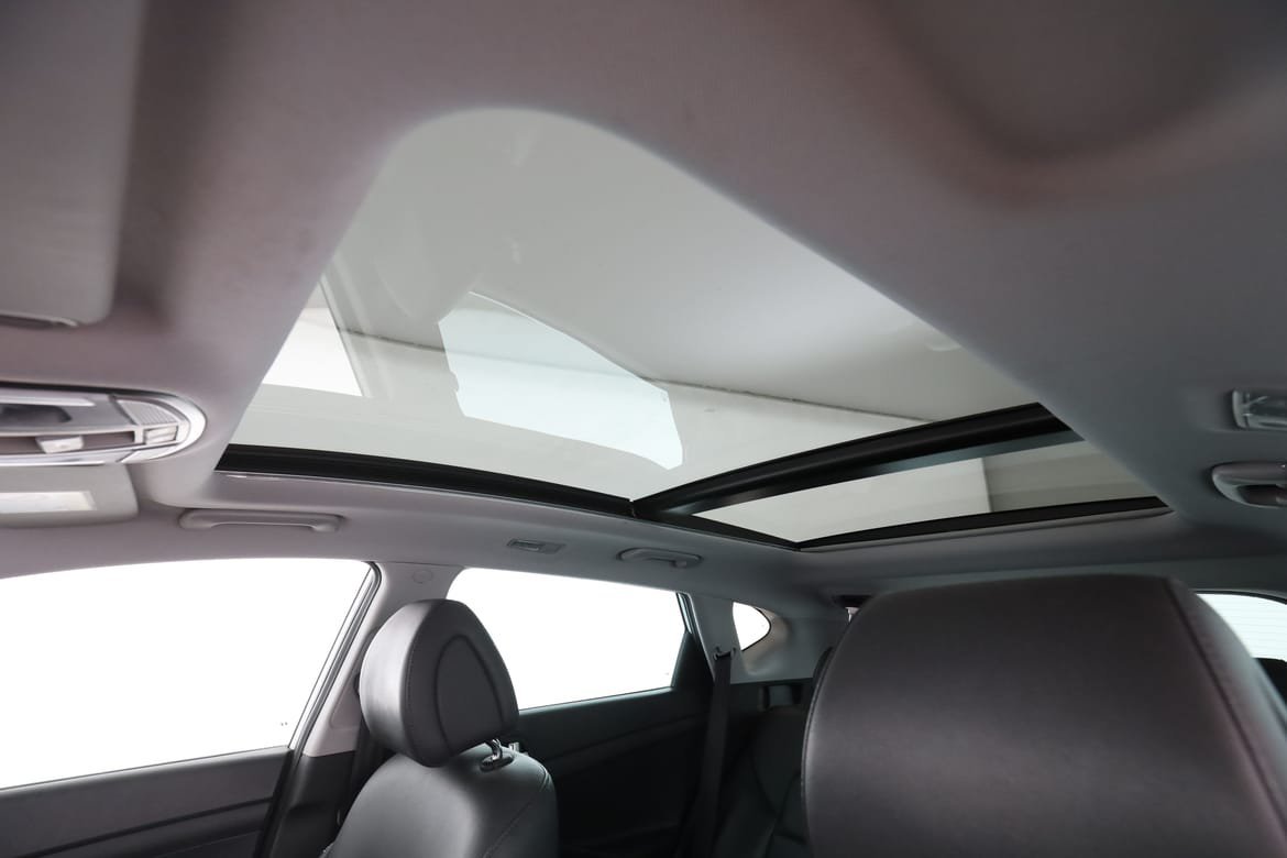 Vehicle Image 36