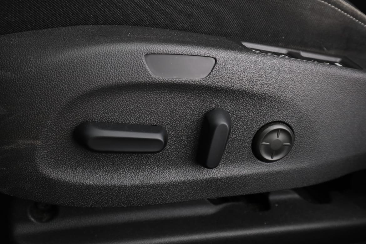 Vehicle Image 41