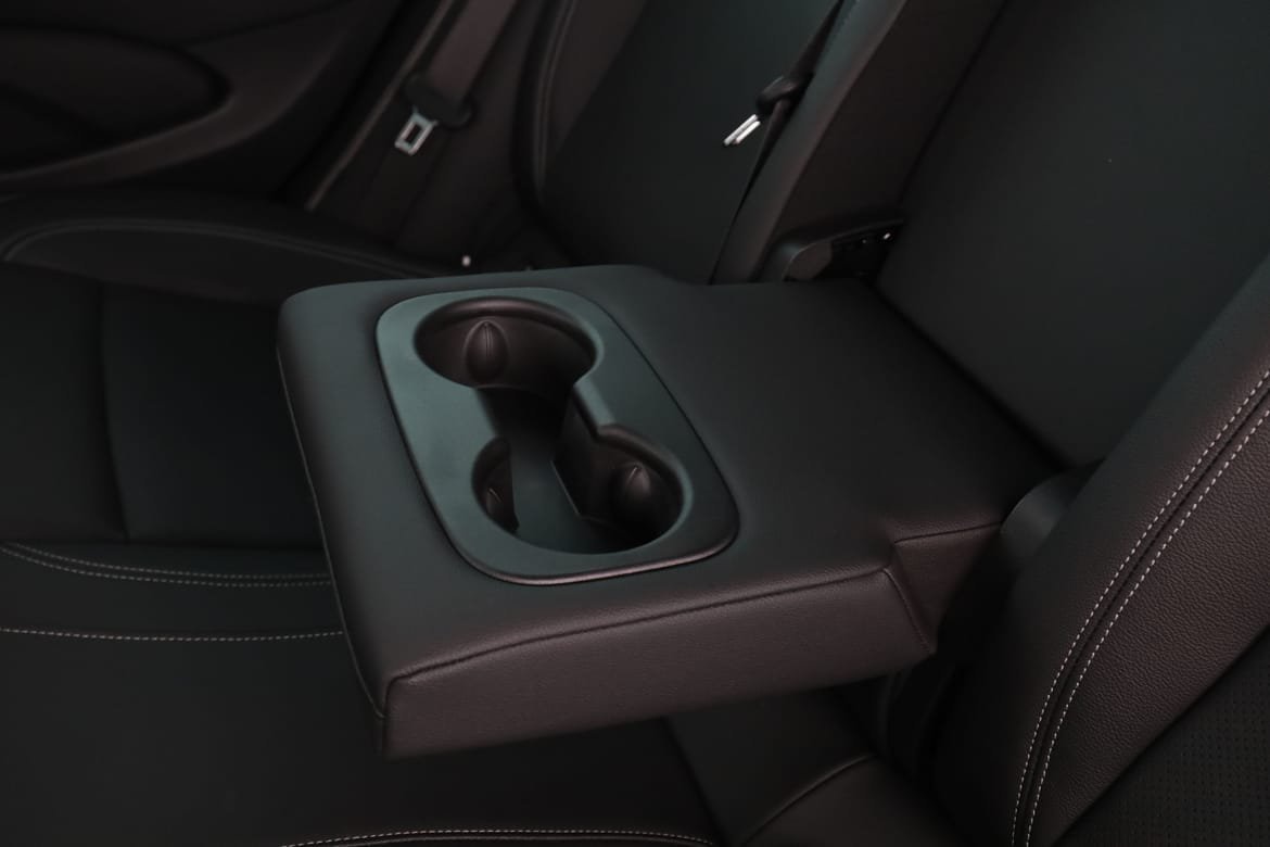 Vehicle Image 43