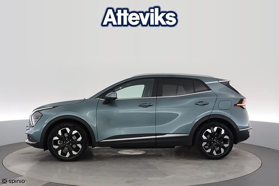 Vehicle Image 25