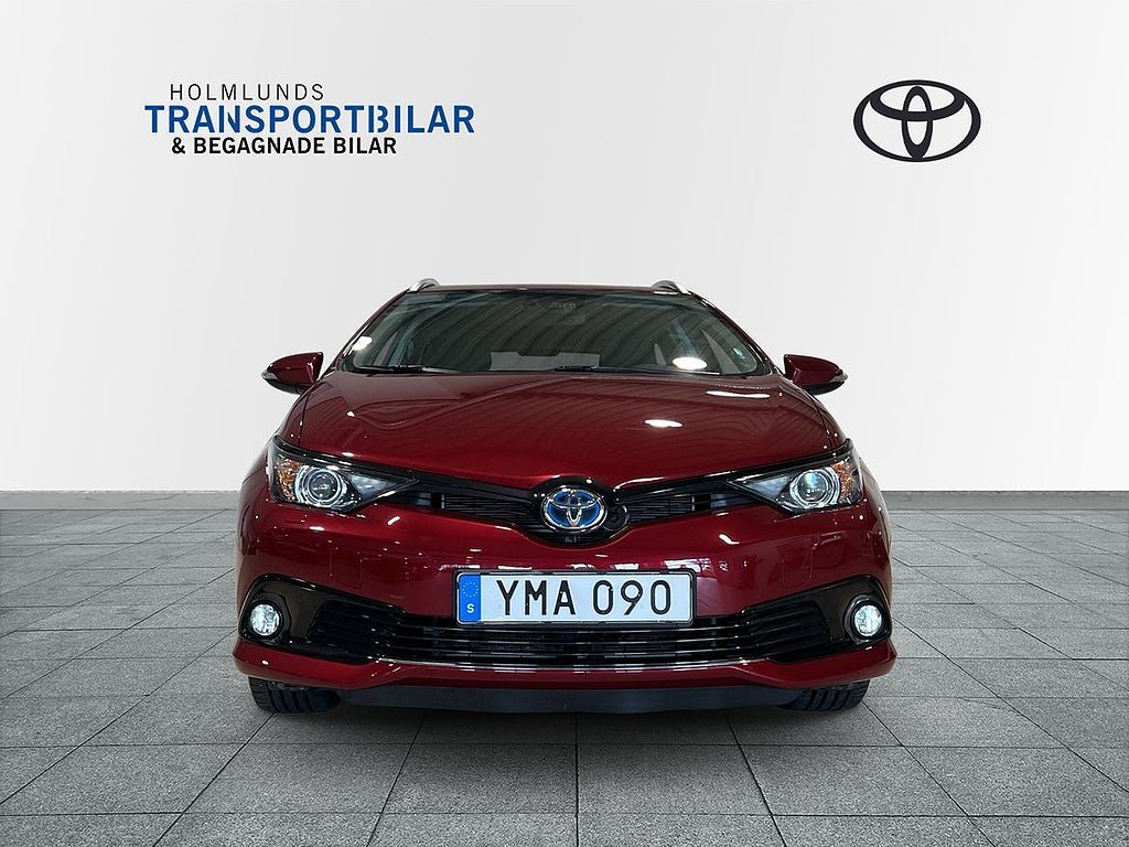 Vehicle Image 6