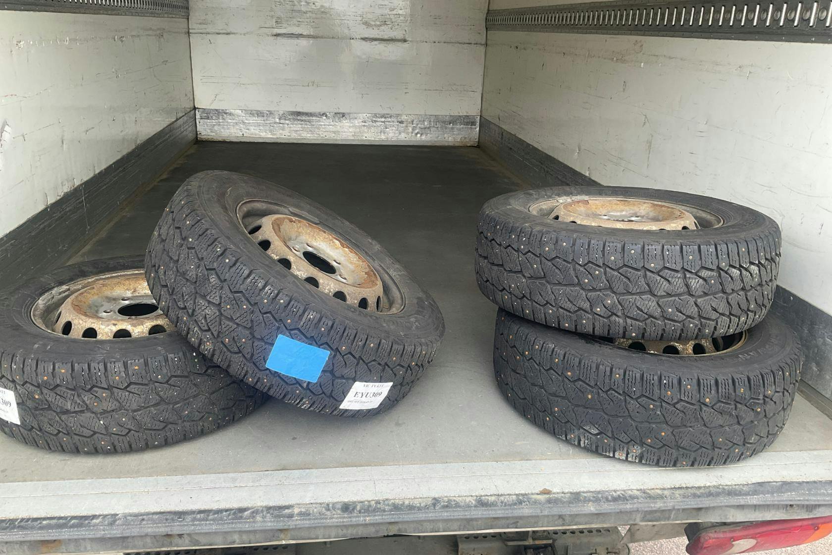 Vehicle Image 11