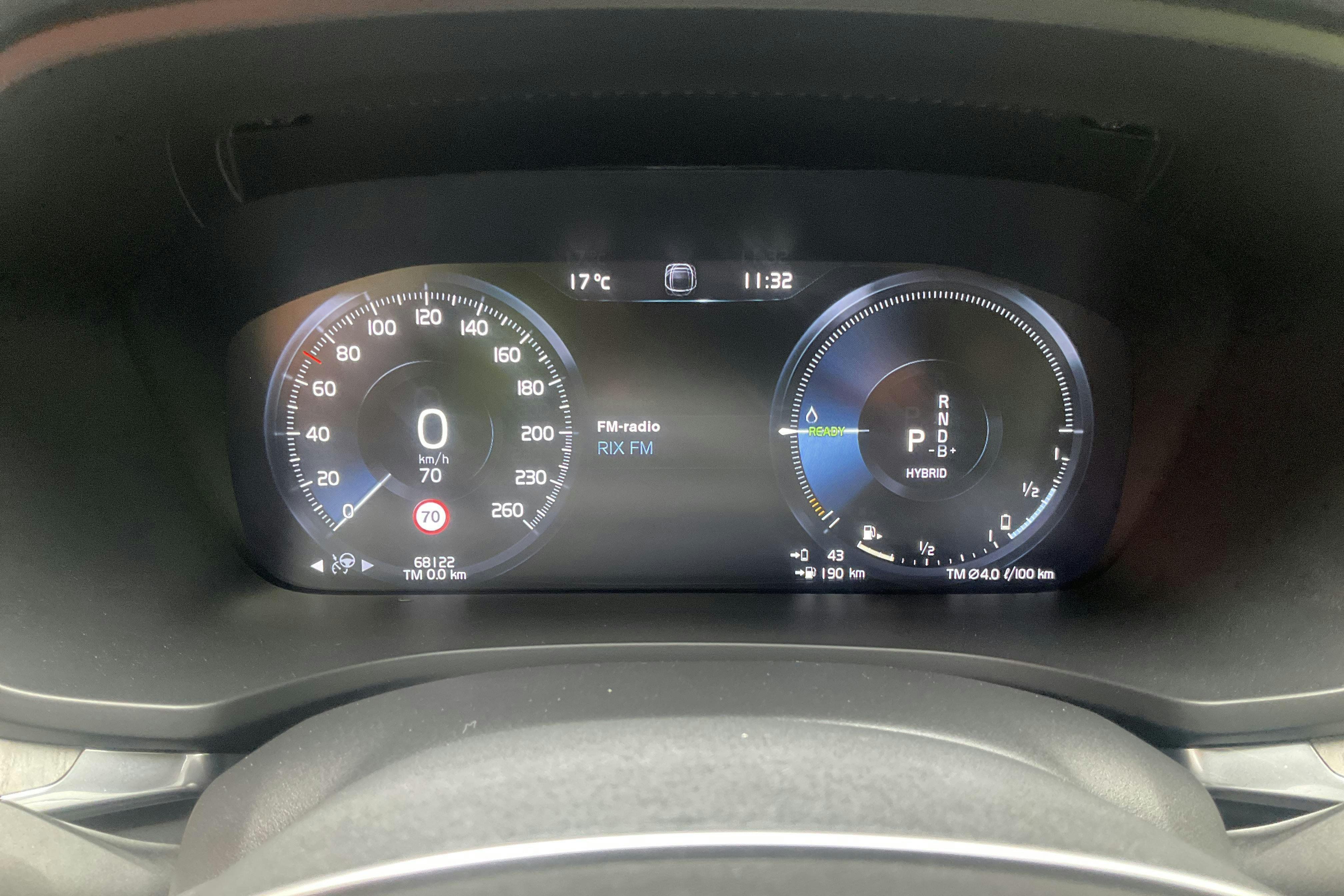 Vehicle Image 10