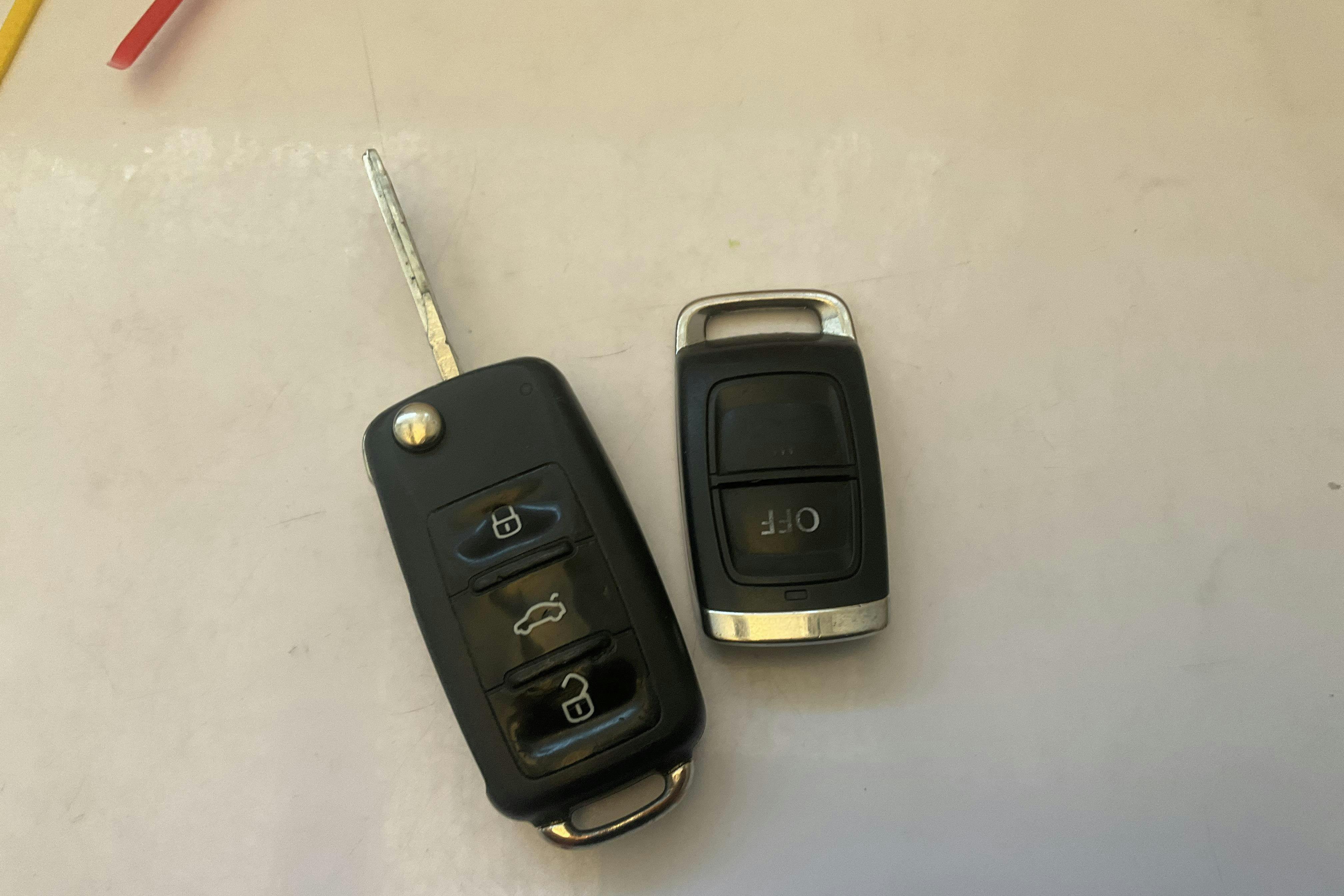 Vehicle Image 15