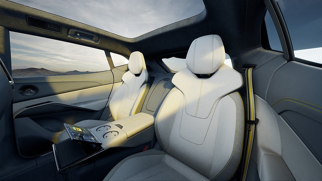 Vehicle Image 9