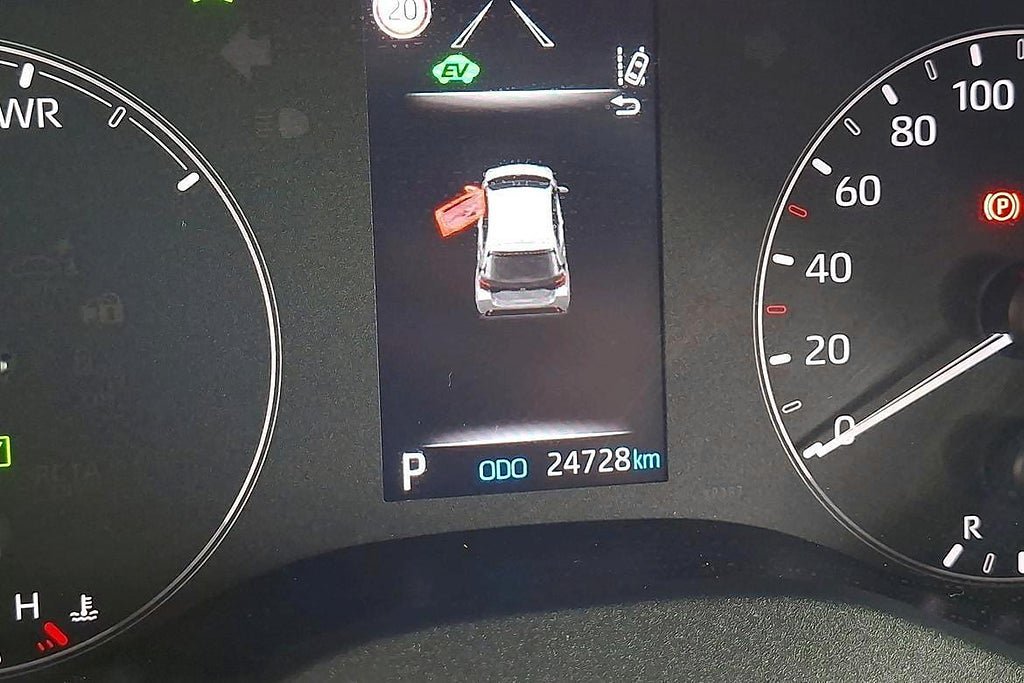 Vehicle Image 14