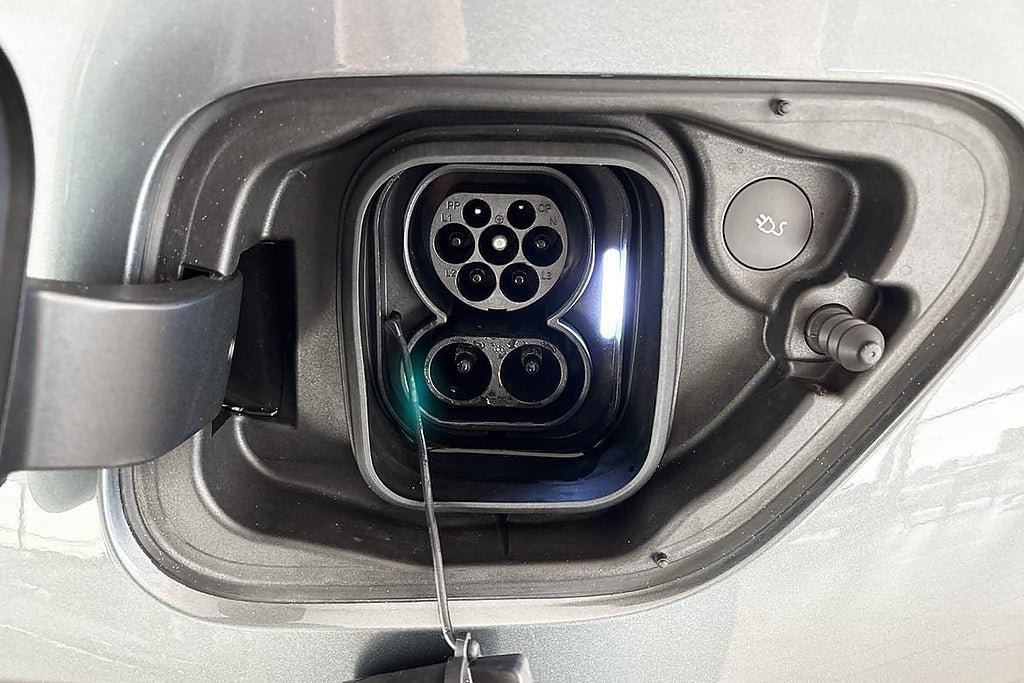 Vehicle Image 17