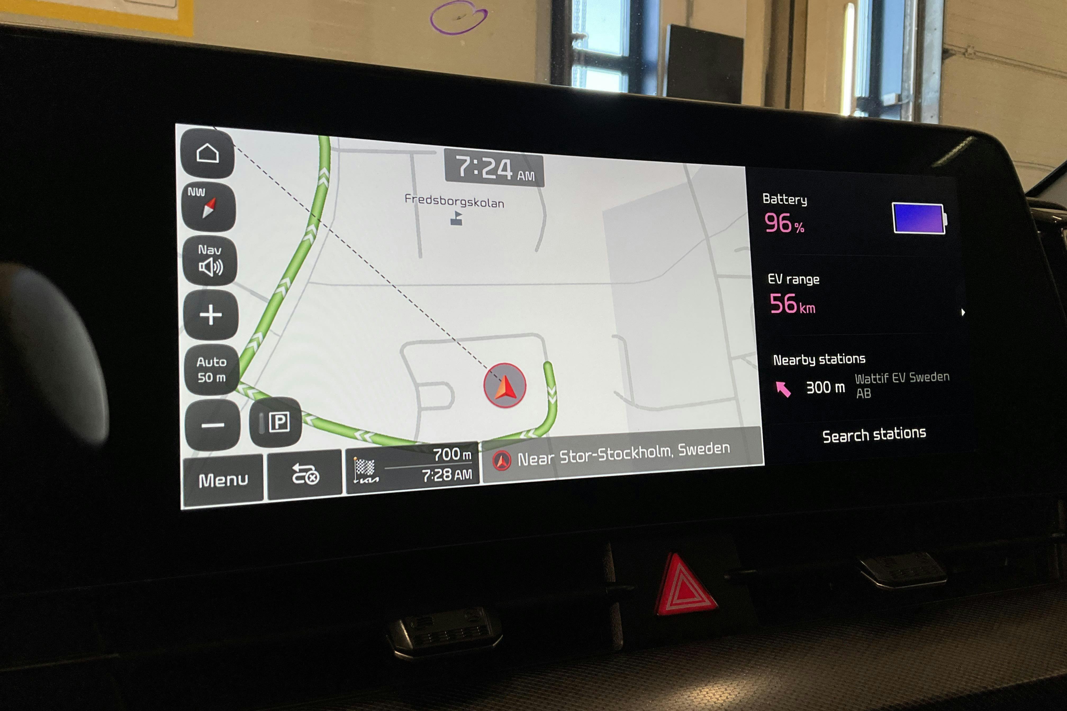 Vehicle Image 12
