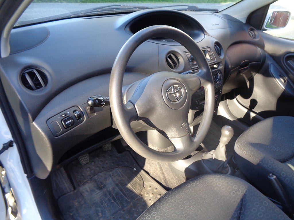 Vehicle Image 37