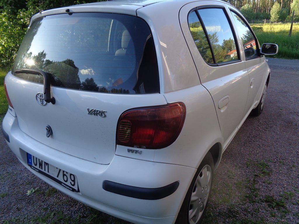 Vehicle Image 42