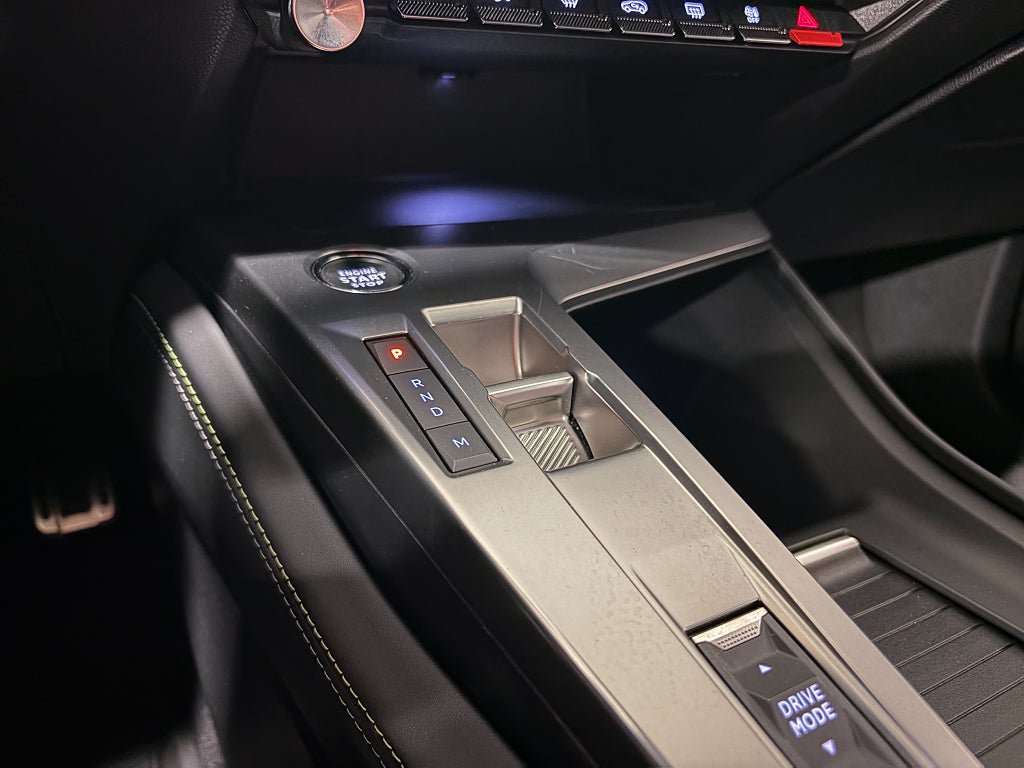 Vehicle Image 10
