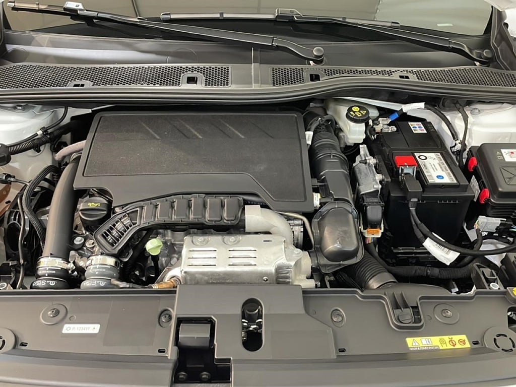 Vehicle Image 17